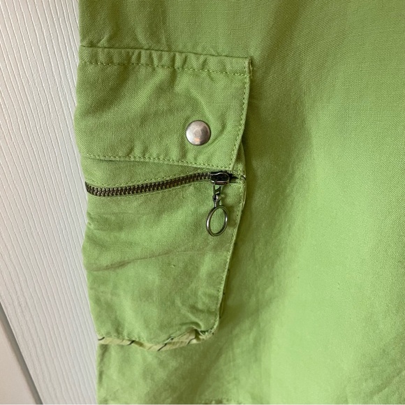 Nylon by Dex green skirt in lime green with asymmetrical hemline size 6 - Picture 6 of 7